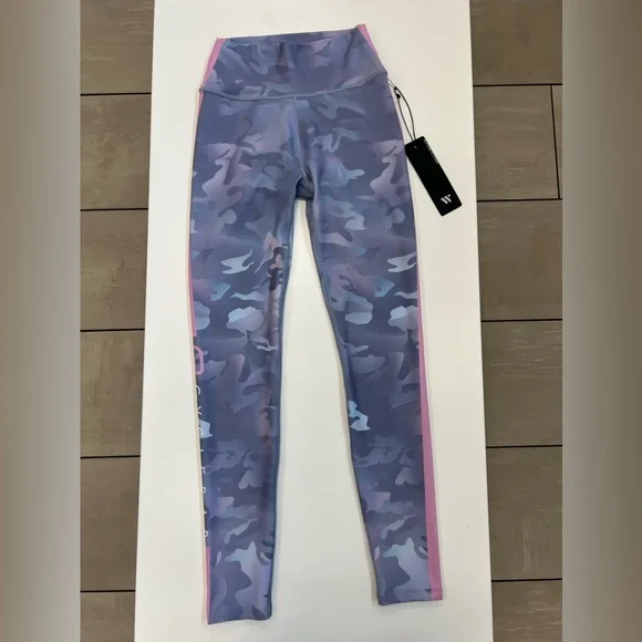 Wear It To Heart x CycleBar Camila Hw Front Pocket Legging - Picture 2 of 5